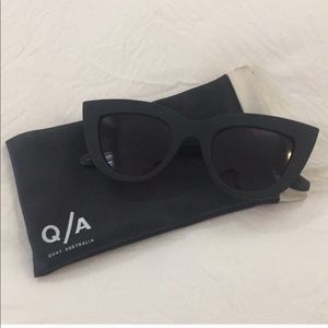 QUAY Australia Sunglasses (like new)